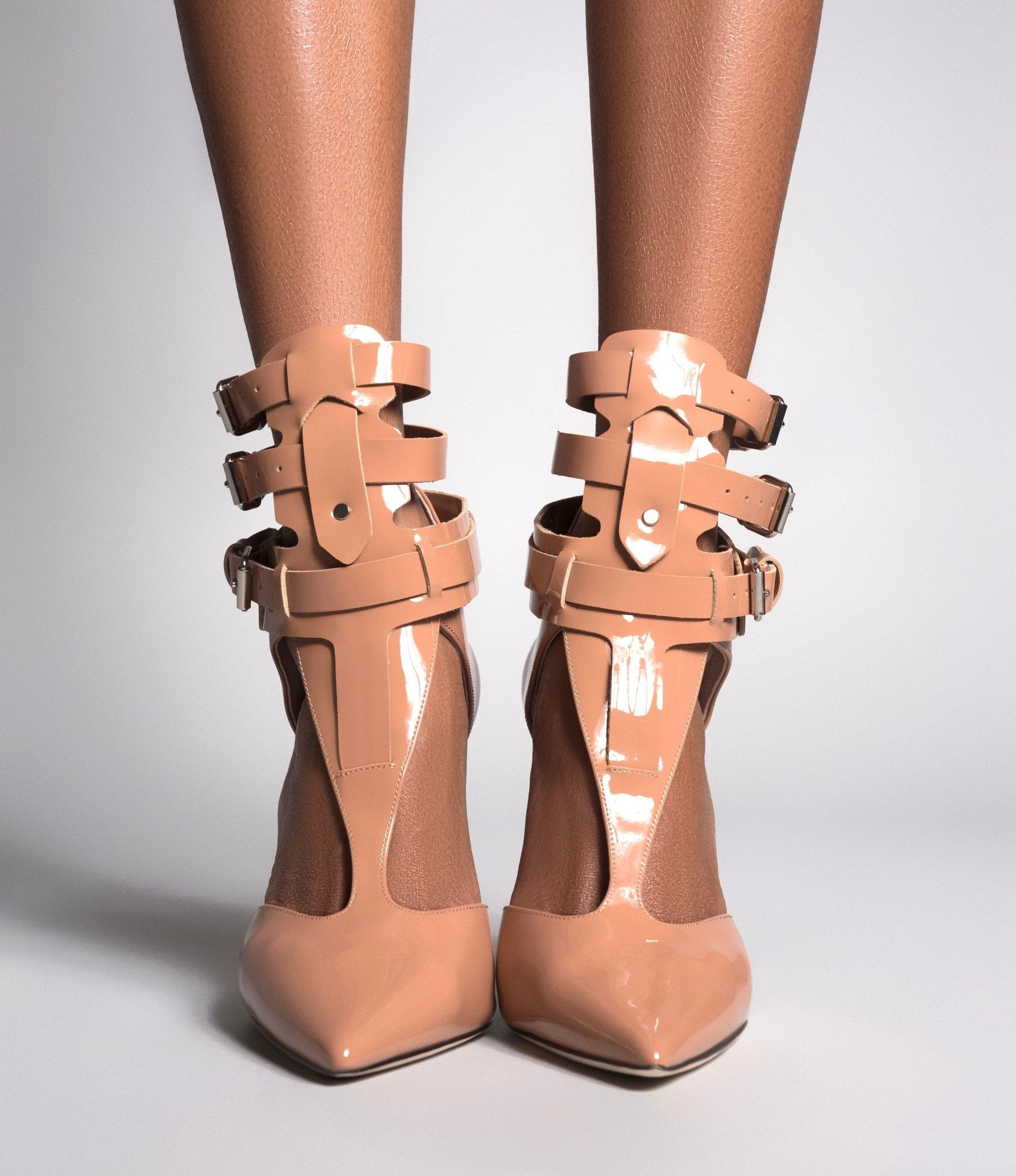 T-STRAP PUMP BARE