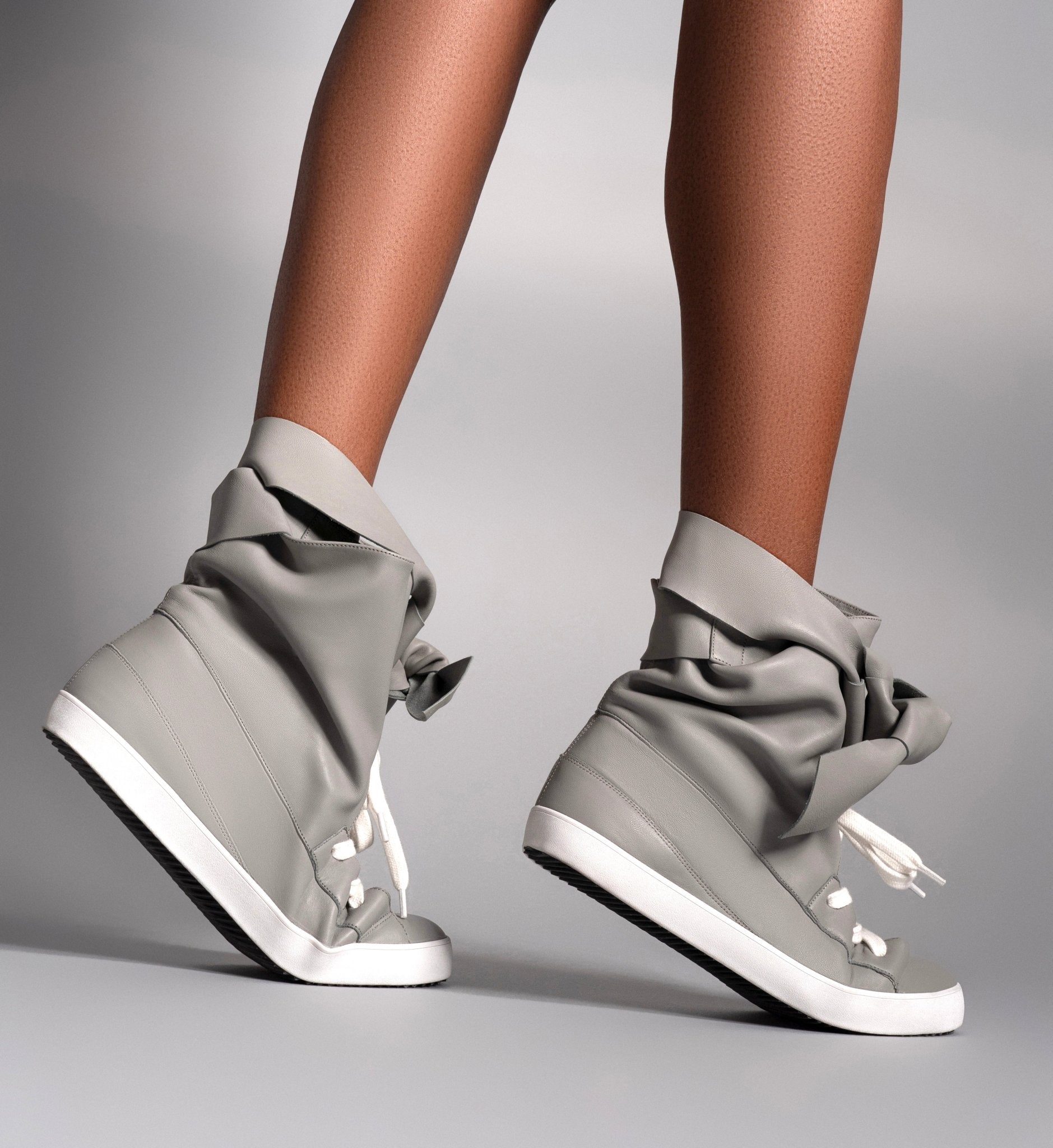 AMIRA SNEAKER
