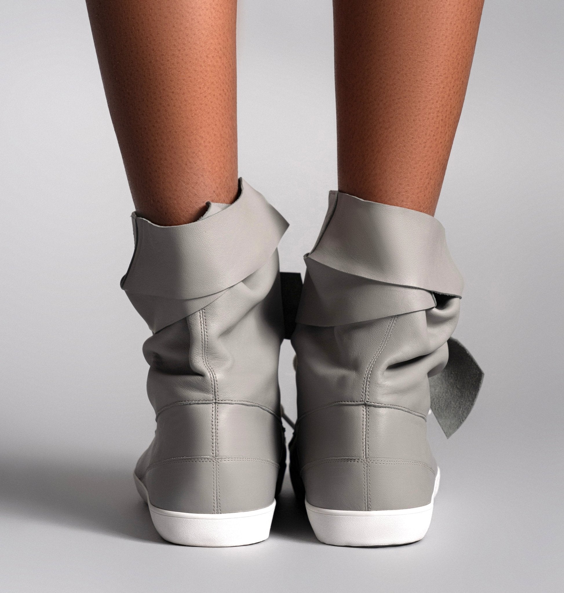 AMIRA SNEAKER
