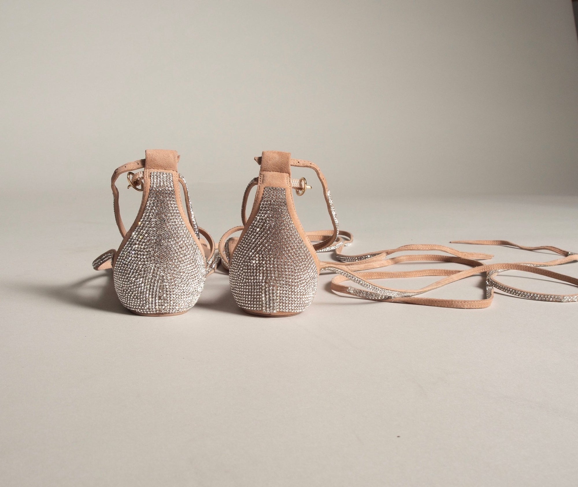 CRYSTAL T-STRAP