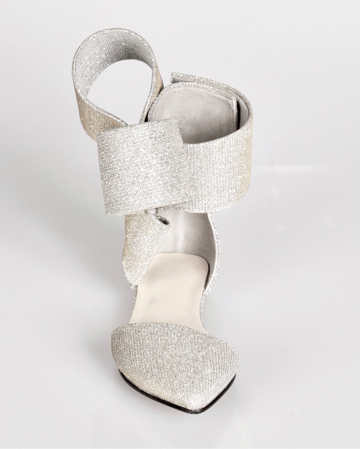 KIDS BOW FLAT GLITTER SILVER