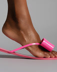 FLIP FLOP
