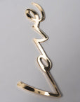 SCRIPT LOVE EARRING