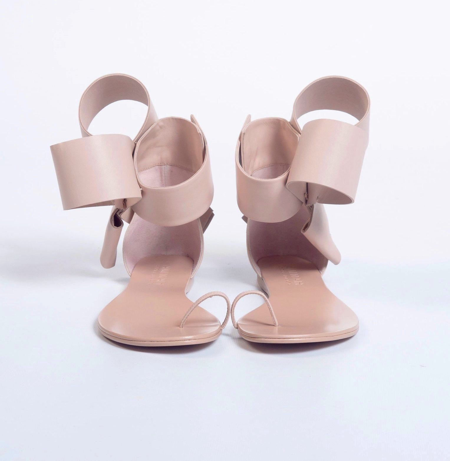 BOW SANDAL