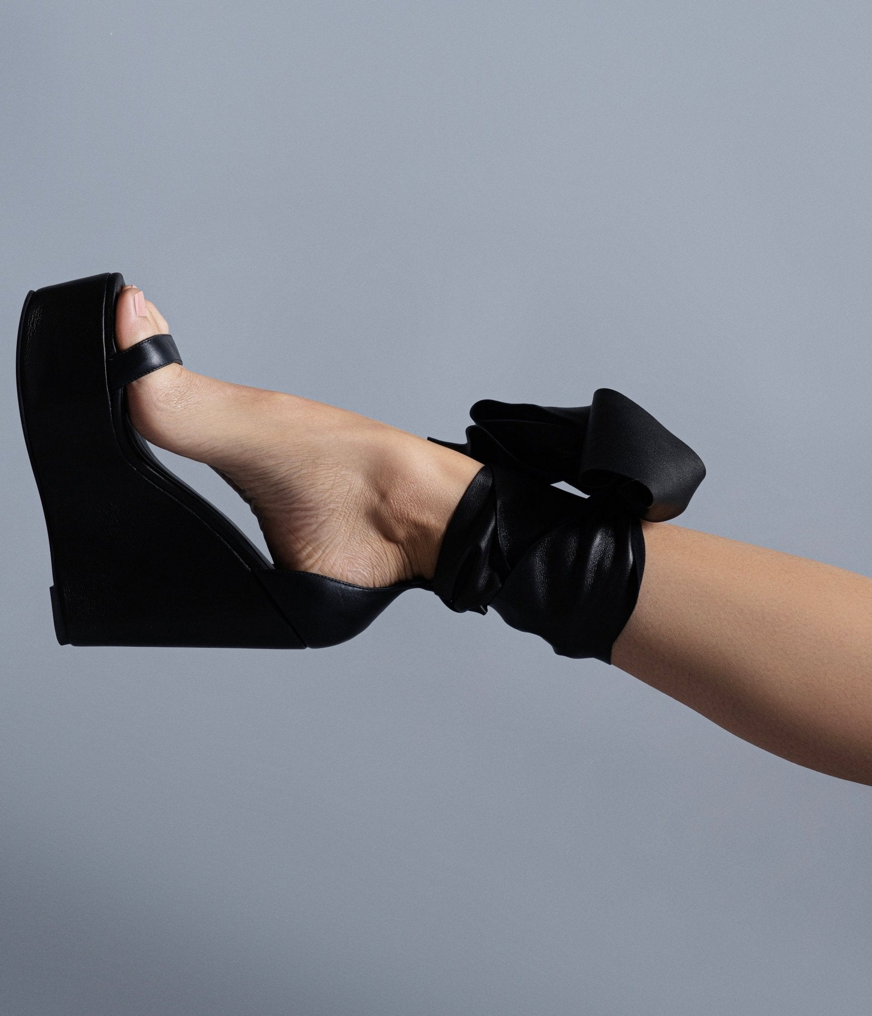 AMIRA WEDGE