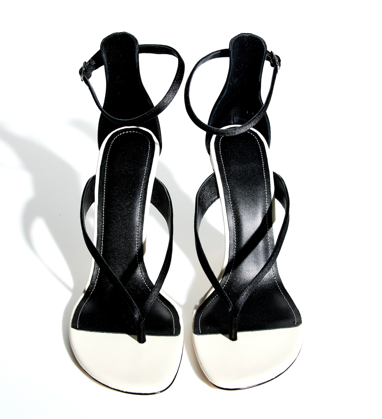 NOVA SANDAL