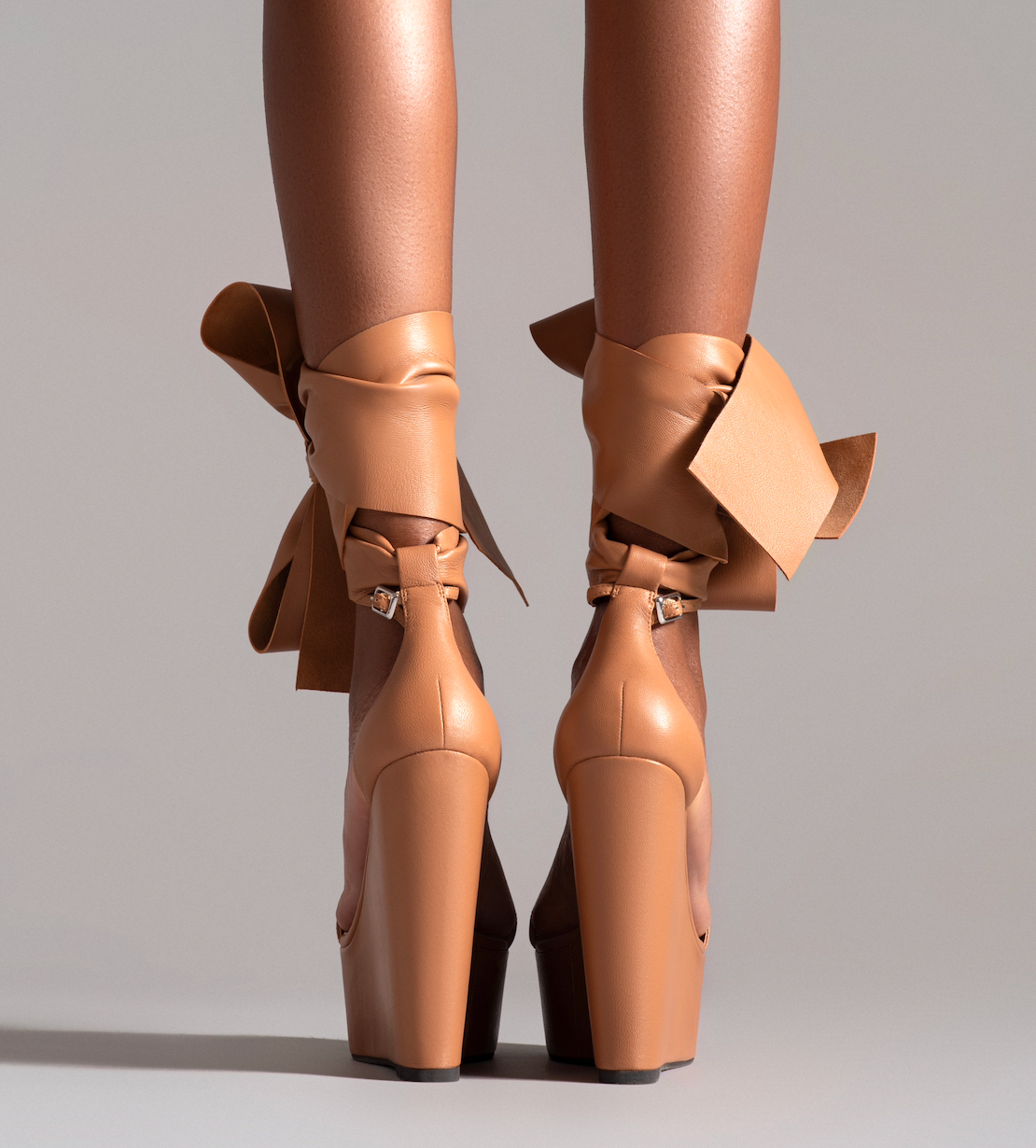 AMIRA WEDGE