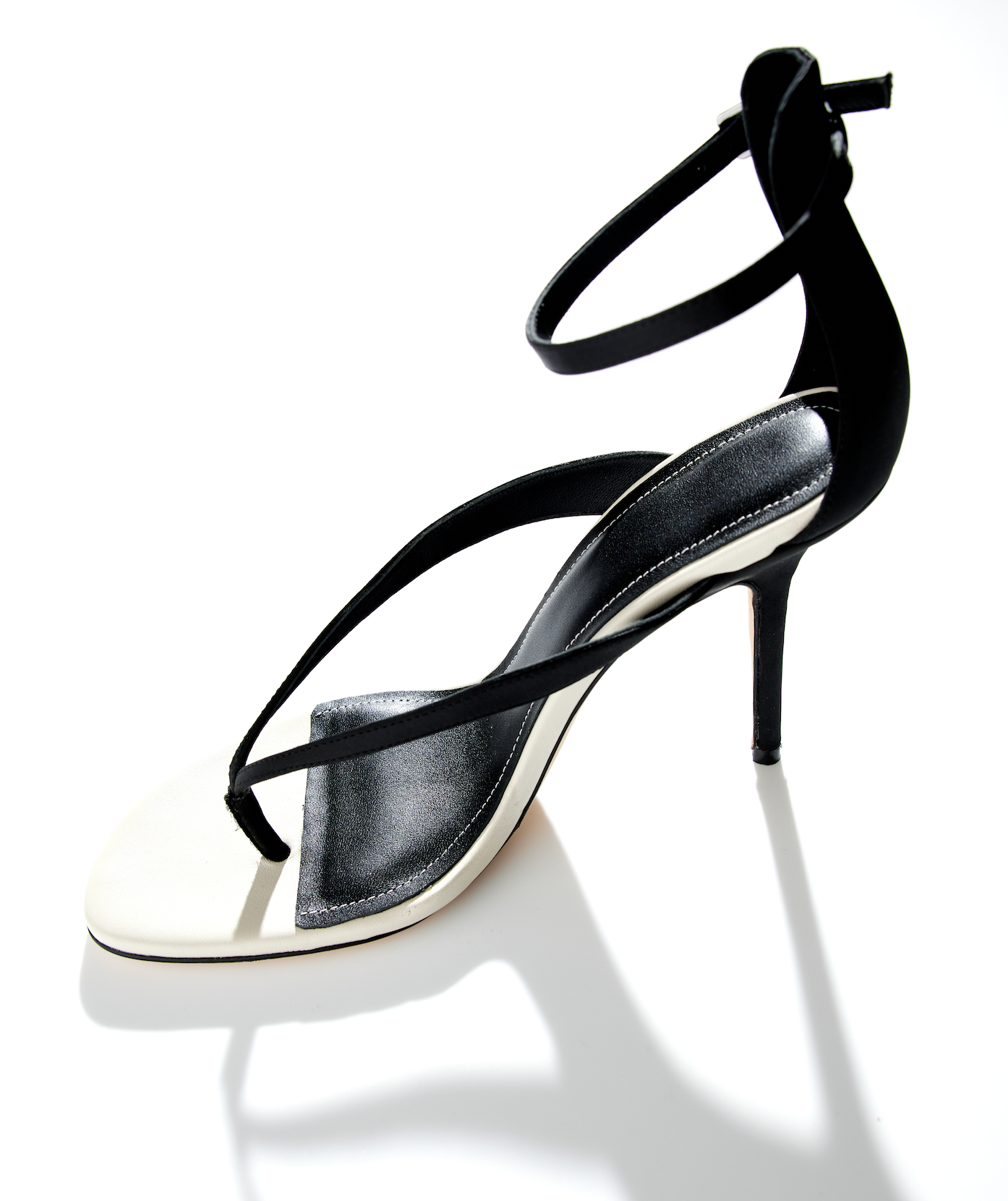 NOVA SANDAL