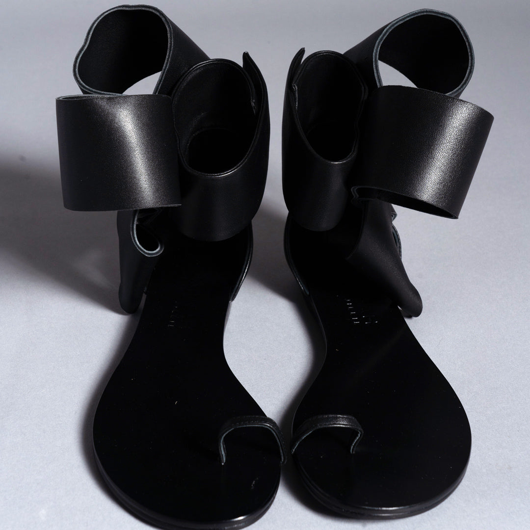 BOW SANDAL BLACK