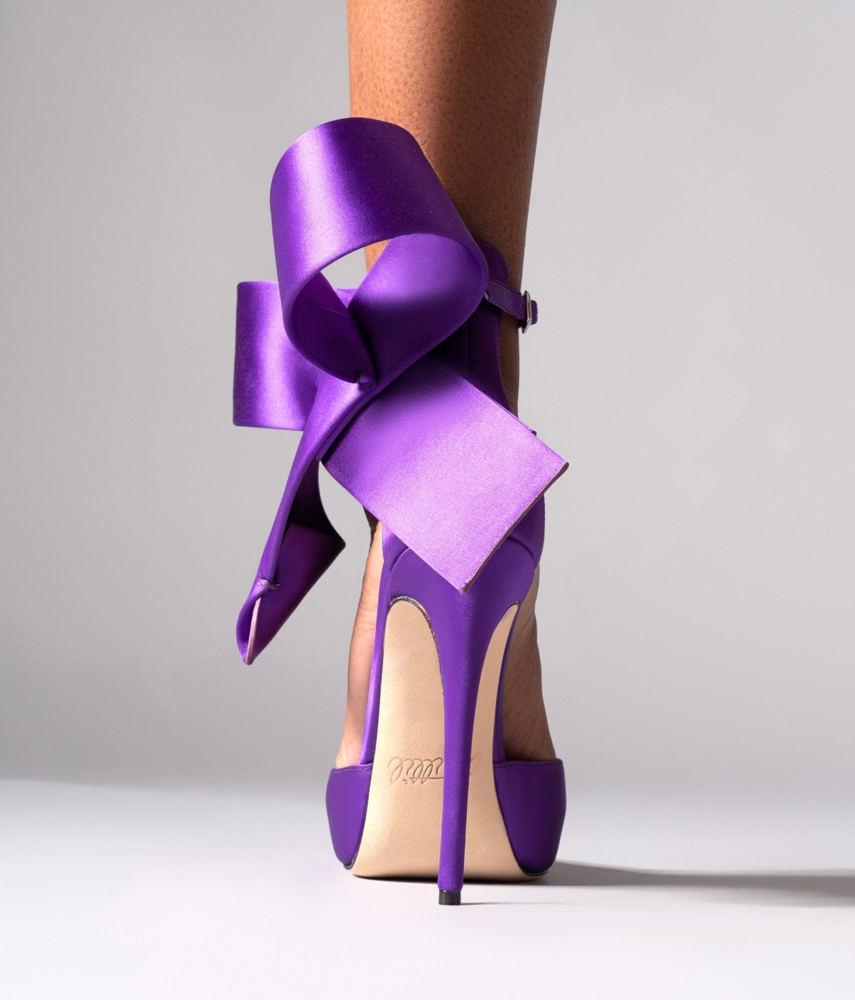 BOW PUMP